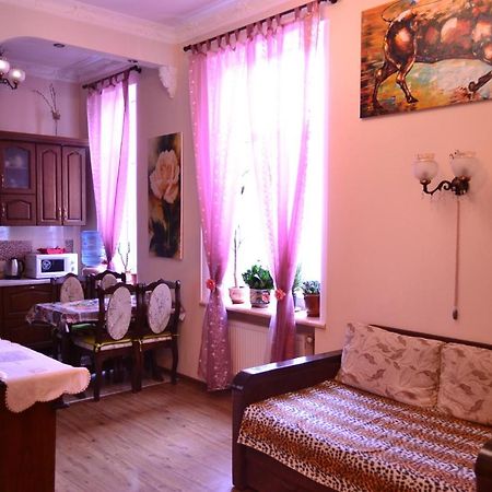 Apartment On Shevchenka Boulevard Ternopil Luaran gambar