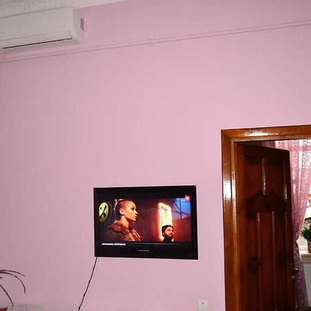Apartment On Shevchenka Boulevard Ternopil Luaran gambar