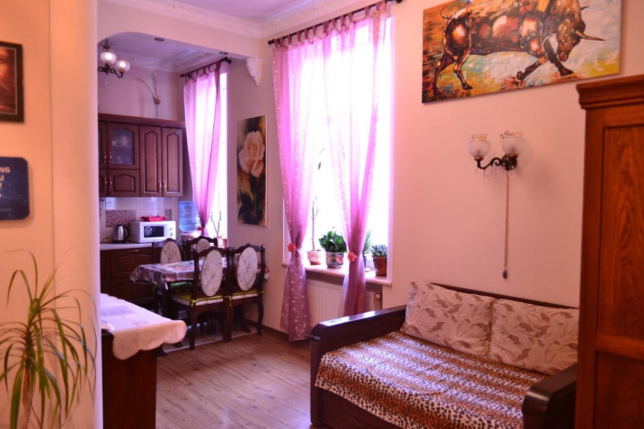 Apartment On Shevchenka Boulevard Ternopil Luaran gambar