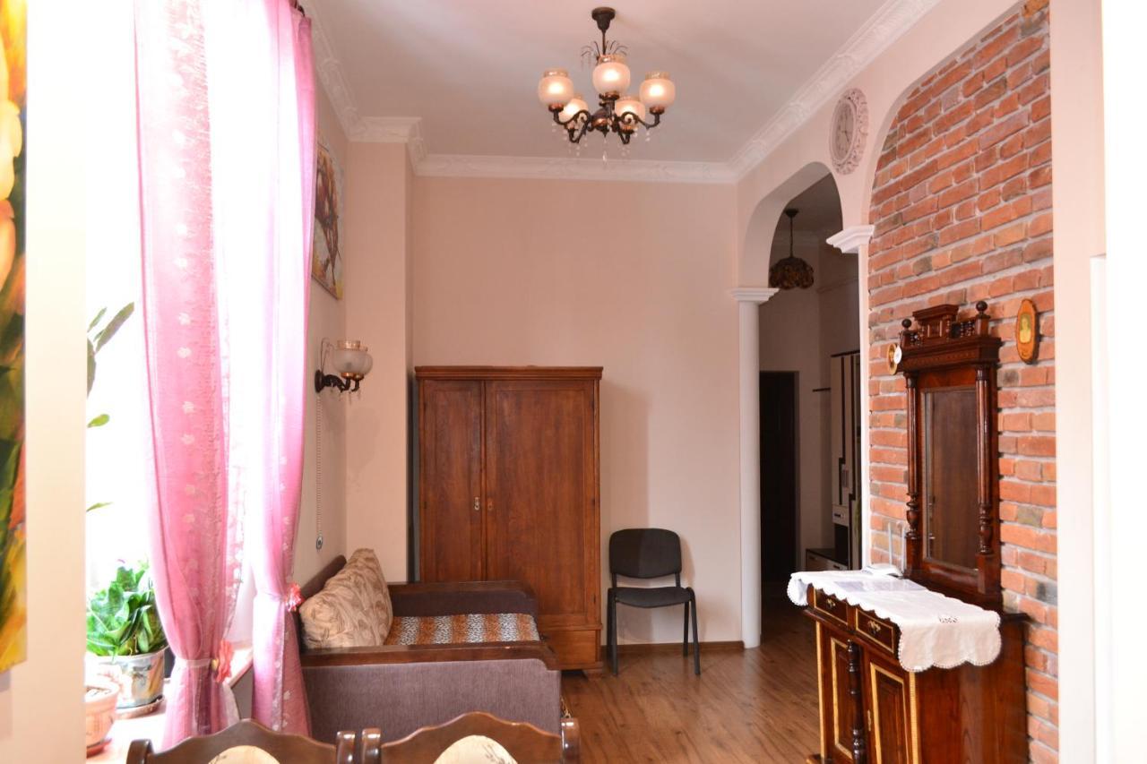 Apartment On Shevchenka Boulevard Ternopil Luaran gambar
