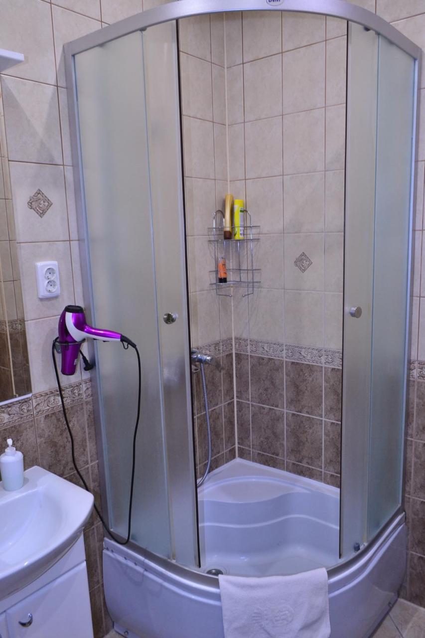 Apartment On Shevchenka Boulevard Ternopil Luaran gambar