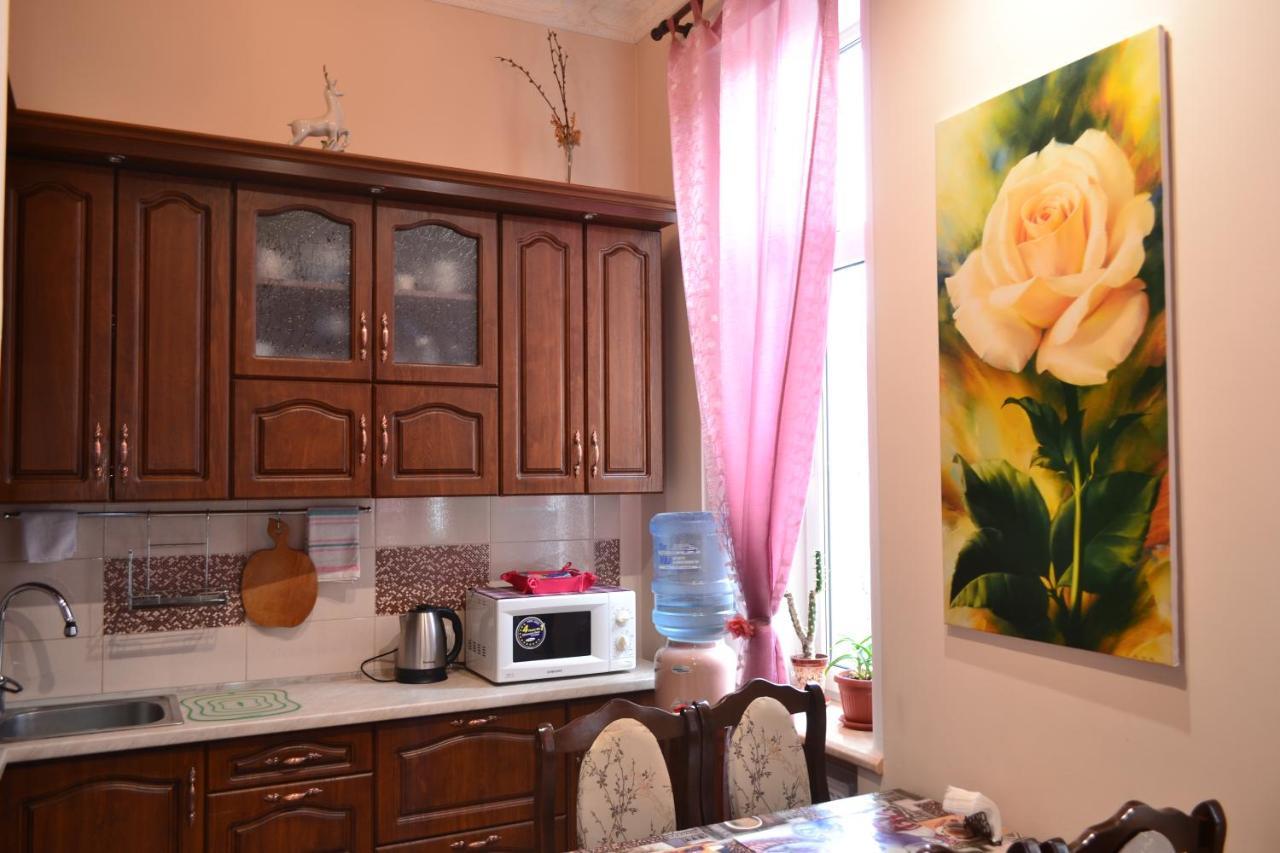 Apartment On Shevchenka Boulevard Ternopil Luaran gambar