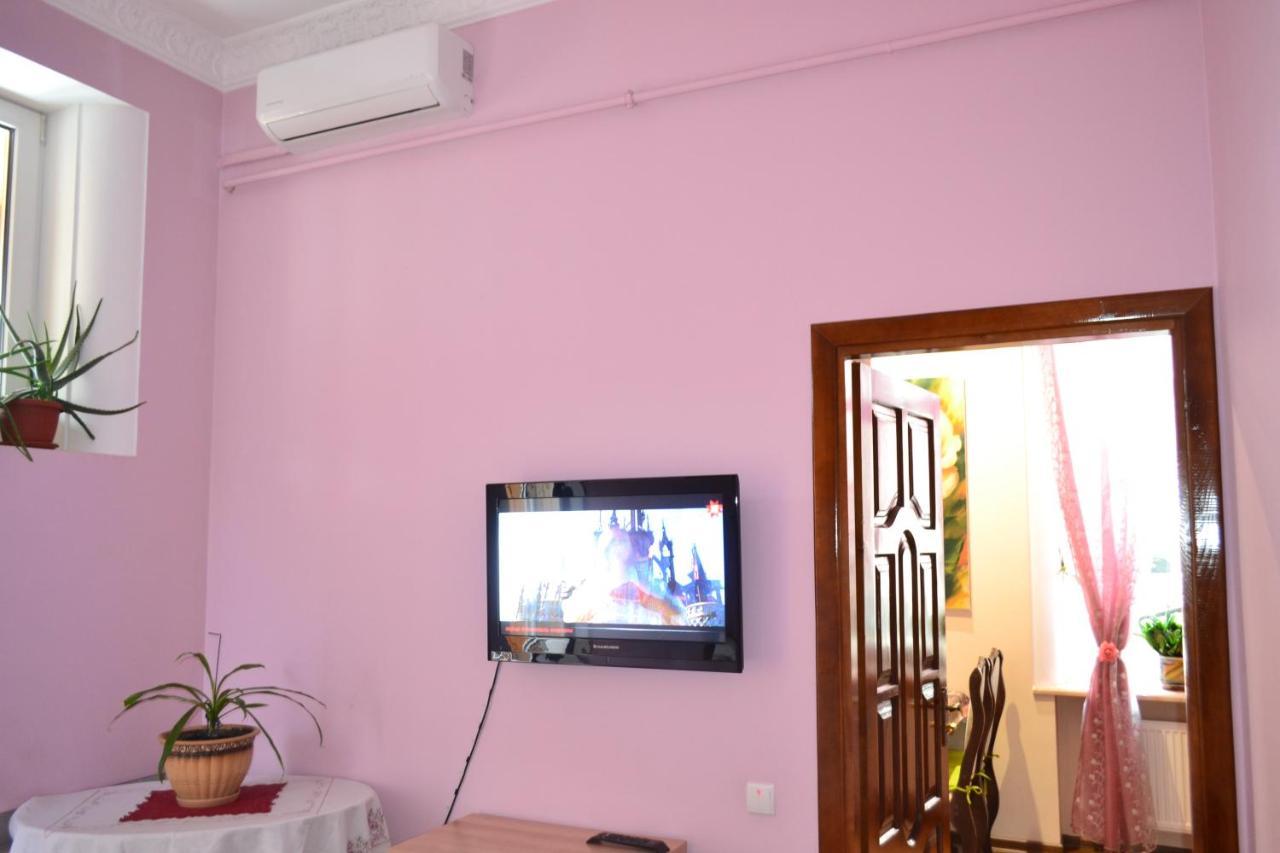 Apartment On Shevchenka Boulevard Ternopil Luaran gambar